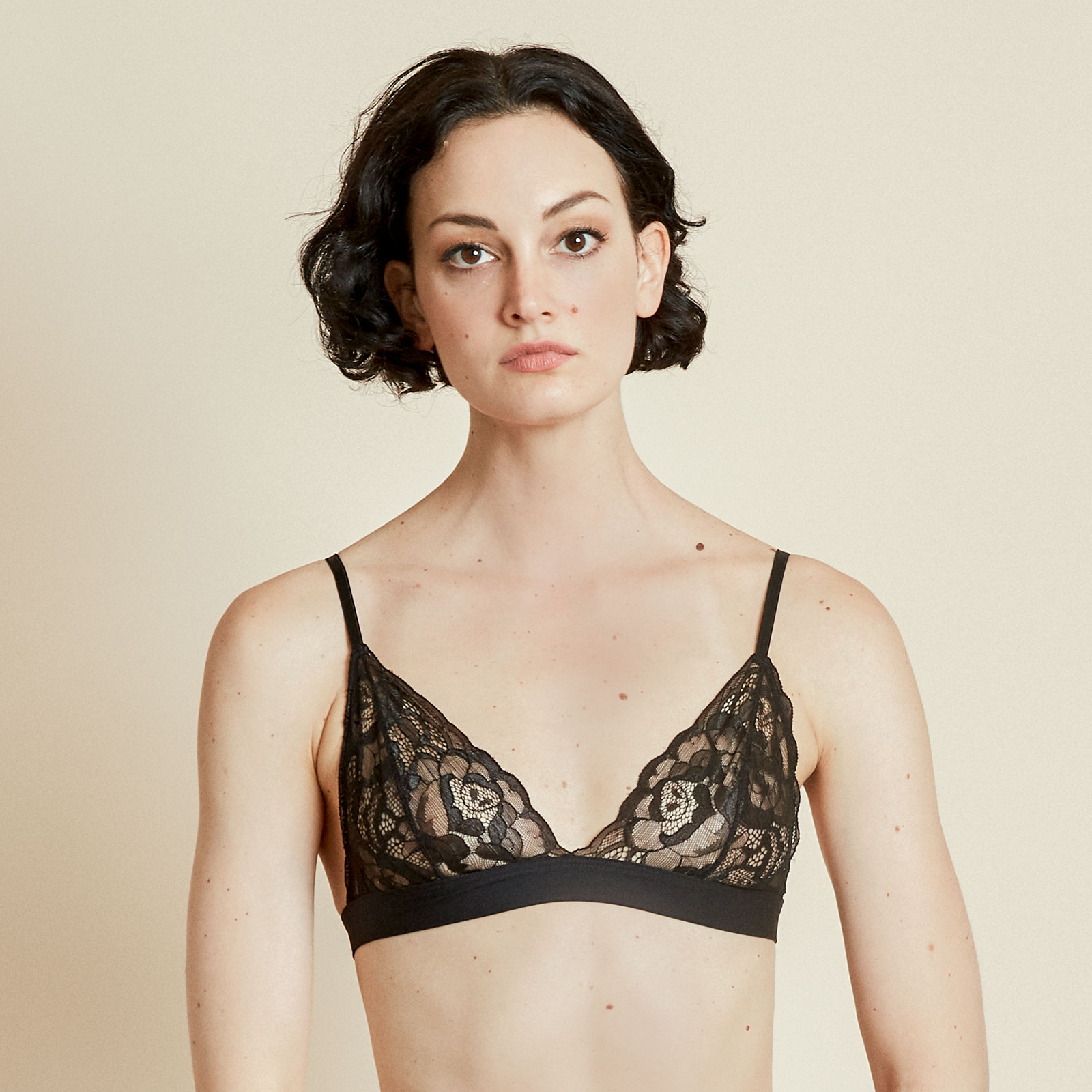 Simply Be Valentines strap detail front fastening lace bra in black and red